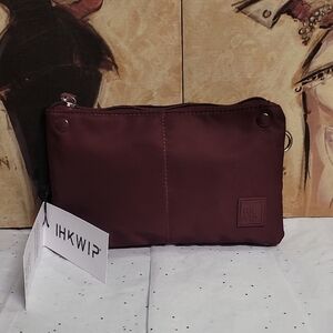 IHKWIP The Be Bold Wristlet W/Strap